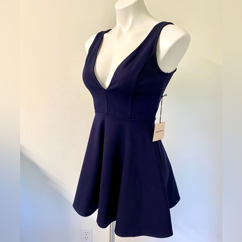Superdown Navy Skater Deep V Mini Flare Dress NWT Small Revolve - Picture 2 of 6